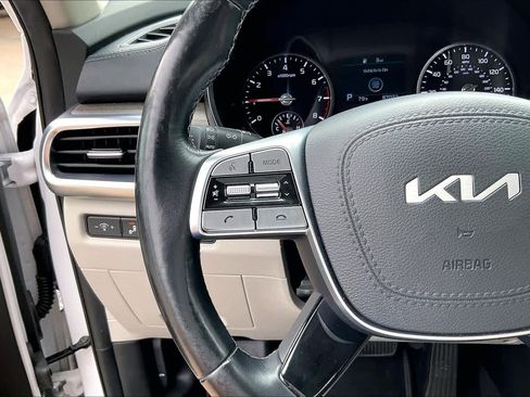 Used 2022 Kia Telluride EX w/ EX Premium Package AWD/4WD image 23