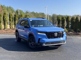 Used 2024 Honda Pilot TrailSport video 2