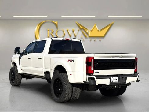 Used 2026 Ford F450 Platinum w/ FX4 Off-Road Package image 10