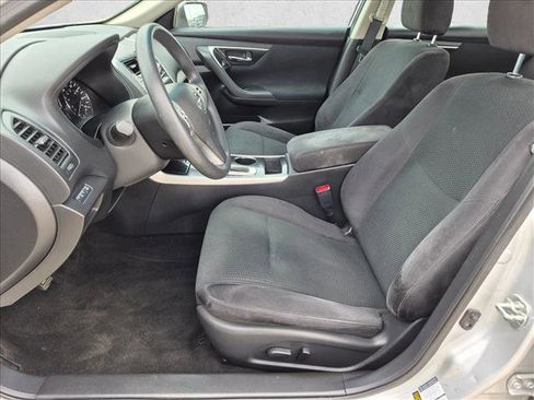 Used 2014 Nissan Altima 2.5 S FWD image 16