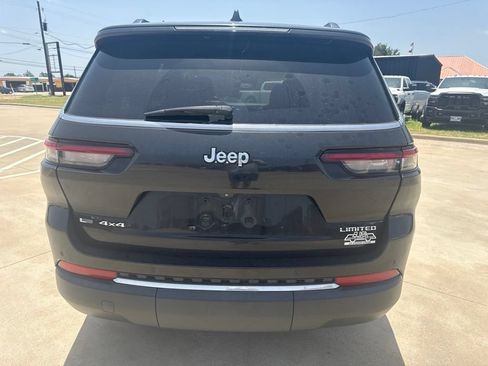 Used 2022 Jeep Grand Cherokee L Limited AWD/4WD image 6