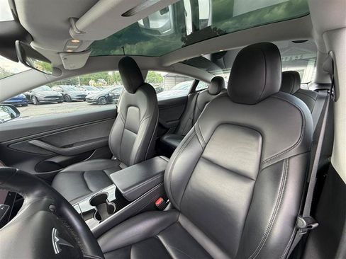 Used 2018 Tesla Model 3 Long Range AWD/4WD image 10