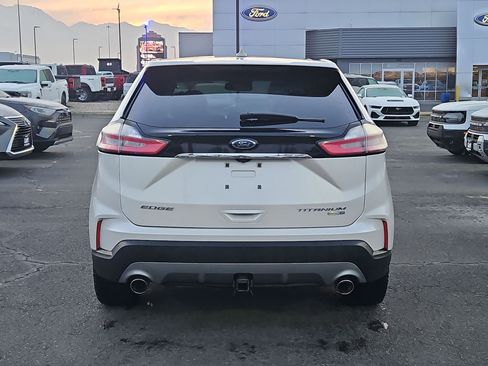Used 2019 Ford Edge Titanium w/ Cold Weather Package image 7