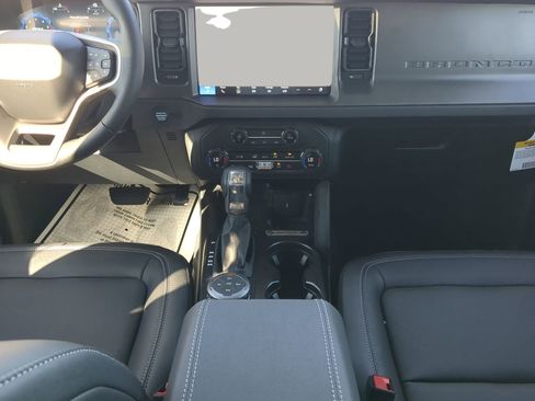 New 2025 Ford Bronco Badlands image 46