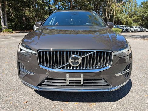 Certified 2022 Volvo XC60 B5 Inscription w/ Advanced Package image 9