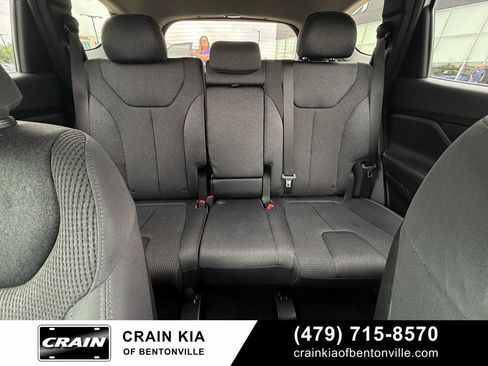 Used 2020 Hyundai Santa Fe SE FWD image 29