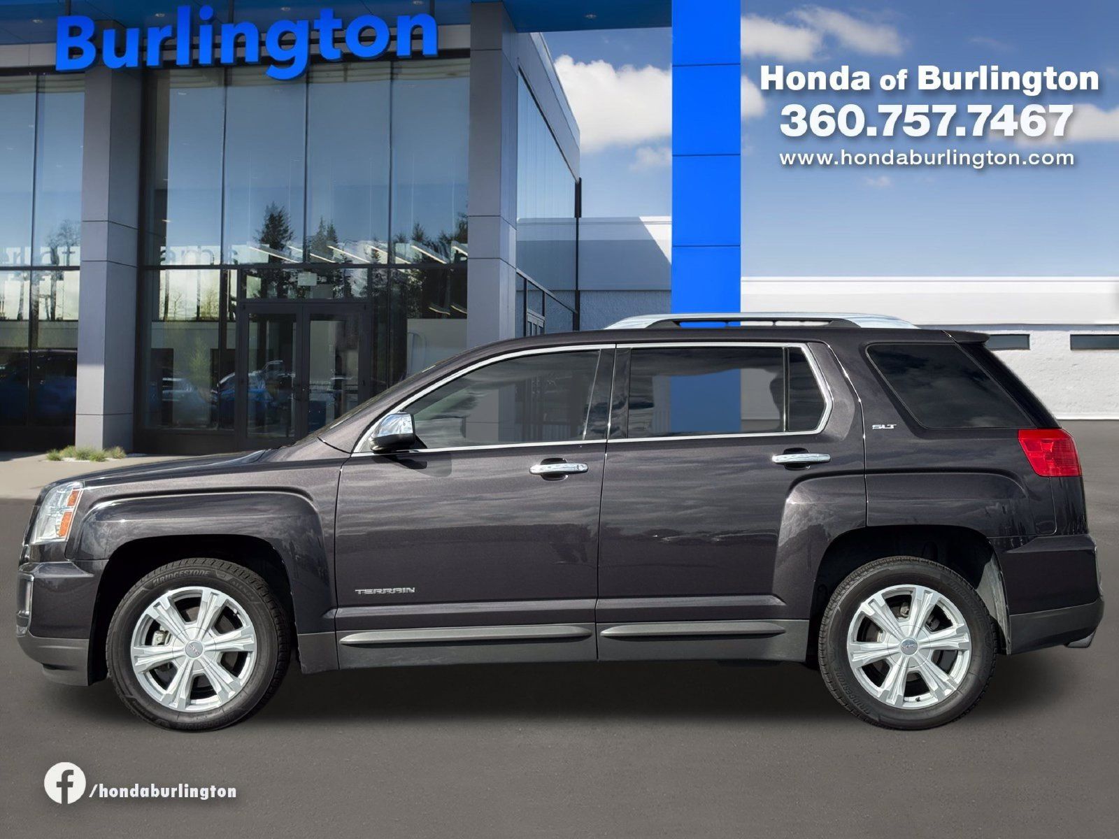 Used 2016 GMC Terrain SLT w/ Open Road Package AWD/4WD image 3