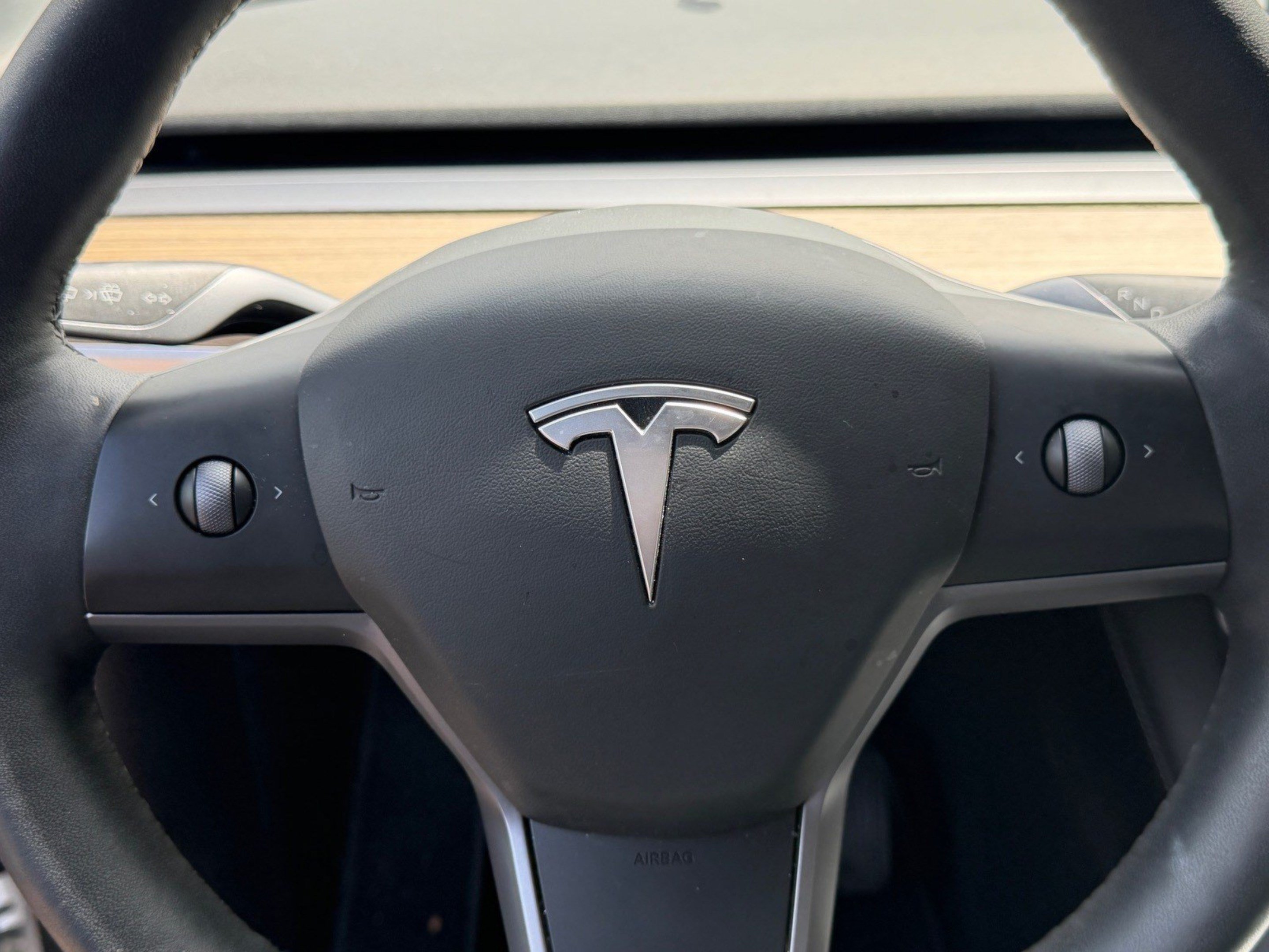 Used 2023 Tesla Model Y 2WD image 15