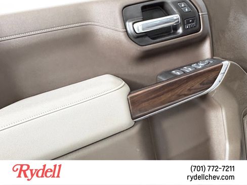 Used 2022 GMC Sierra 1500 SLT w/ SLT Premium Plus Package image 11