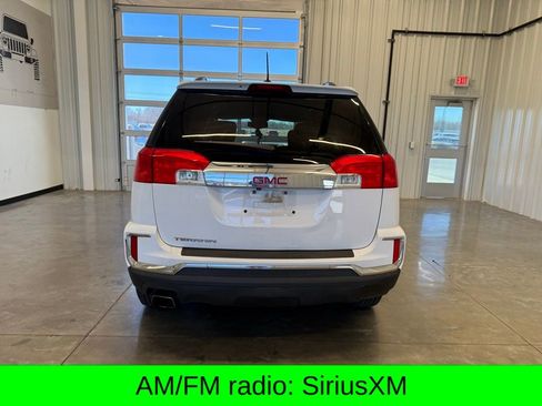 Used 2016 GMC Terrain SLE w/ Convenience Package image 3