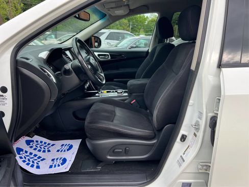 Used 2015 Nissan Pathfinder SV AWD/4WD image 9