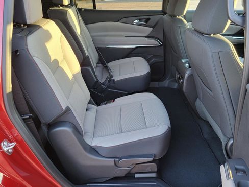 New 2026 Chevrolet Traverse LT w/ Midnight/Sport Edition image 11