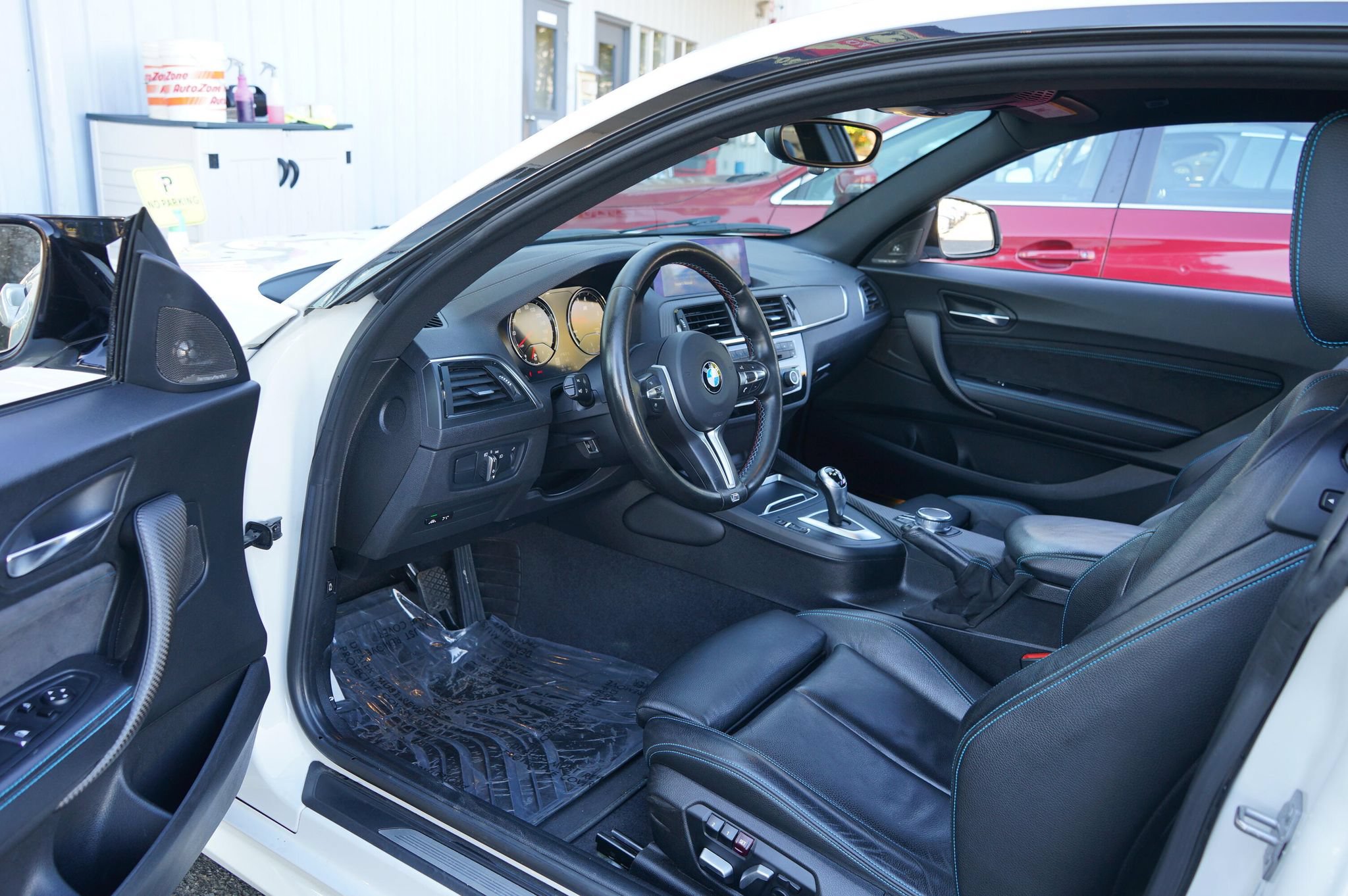 Used 2018 BMW M2 RWD image 22