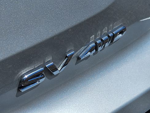 Used 2024 Nissan Pathfinder SV image 12