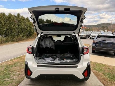 New 2025 Subaru Crosstrek 2.5i Premium image 6