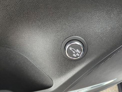 New 2025 Buick Envision Sport Touring image 30