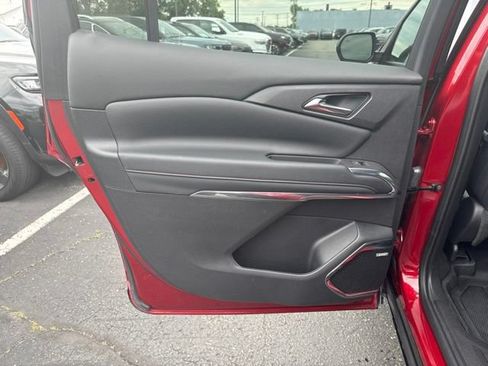 Used 2024 Chevrolet Traverse RS w/ LPO, Floor Liner Package AWD/4WD image 21