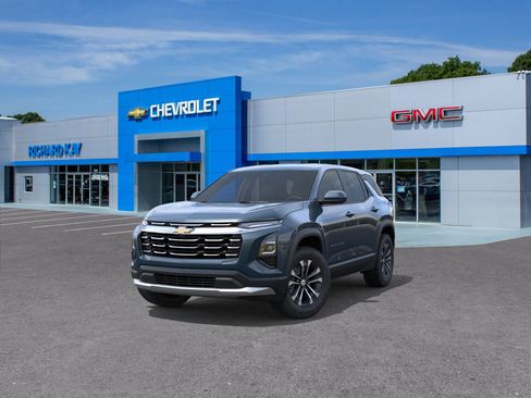 New 2026 Chevrolet Equinox LT w/ LPO, Floor Liner Package image 32