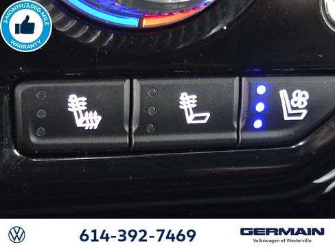 Used 2022 GMC Yukon Denali AWD/4WD image 28