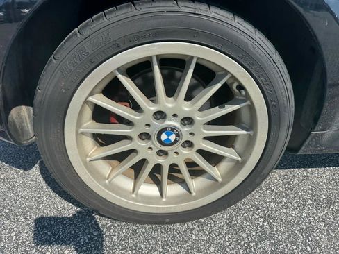 Used 2001 BMW Z3 3.0i RWD image 17