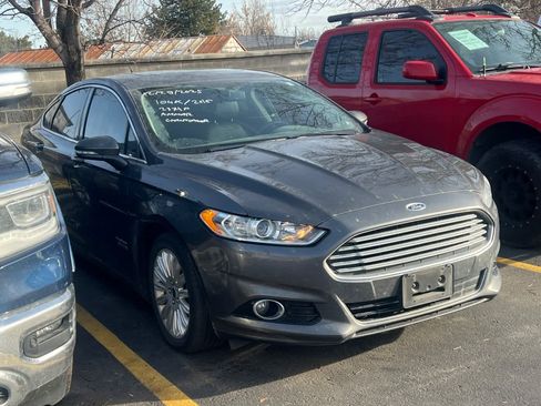 Used 2016 Ford Fusion Energi SE image 5