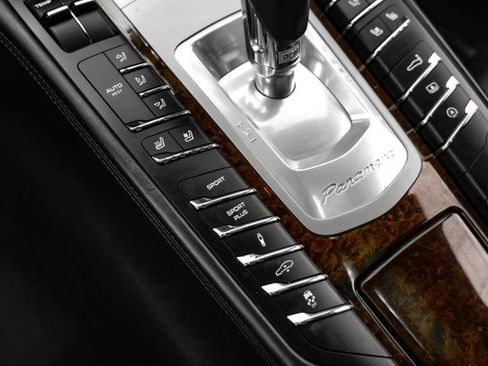 Used 2010 Porsche Panamera Turbo image 26