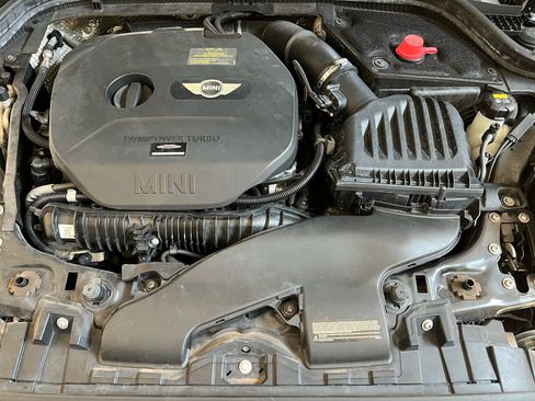 Used 2015 MINI Cooper S image 27