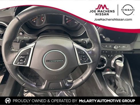 Used 2022 Chevrolet Camaro LT w/ Technology Package image 22