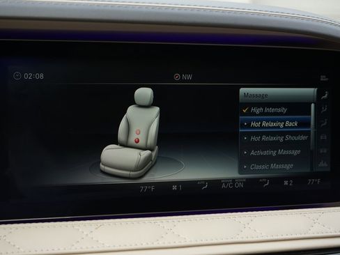 Used 2018 Mercedes-Benz Maybach S 560 4MATIC image 11