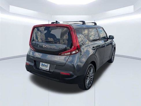 Used 2021 Kia Soul LX FWD image 4