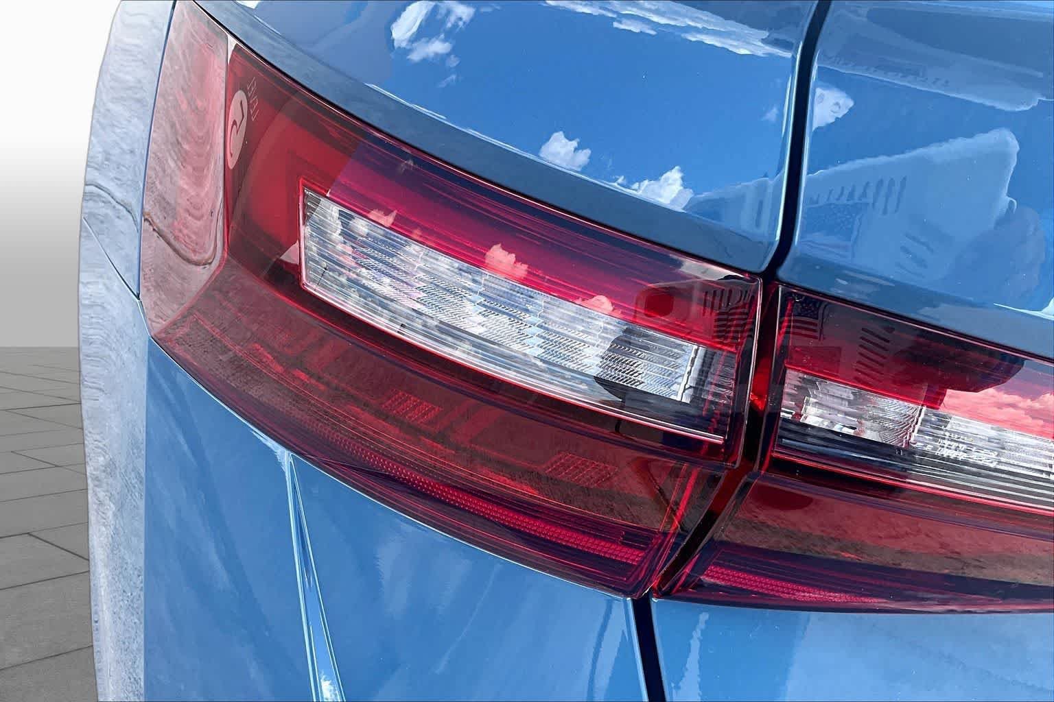 New 2027 Volkswagen Jetta SE FWD image 14