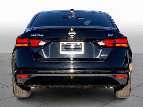 Used 2023 Nissan Altima 2.5 SV image 4