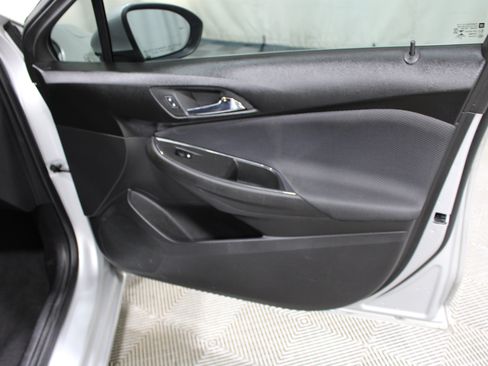 Used 2019 Chevrolet Cruze LT w/ Convenience Package FWD image 27