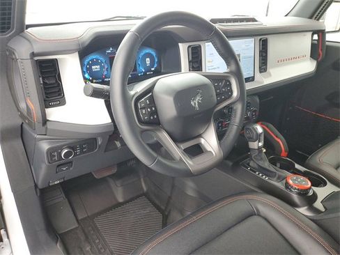 Used 2025 Ford Bronco Stroppe Edition image 16