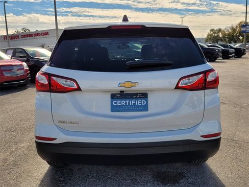 Certified 2021 Chevrolet Equinox LS w/ LS Convenience Package image 6