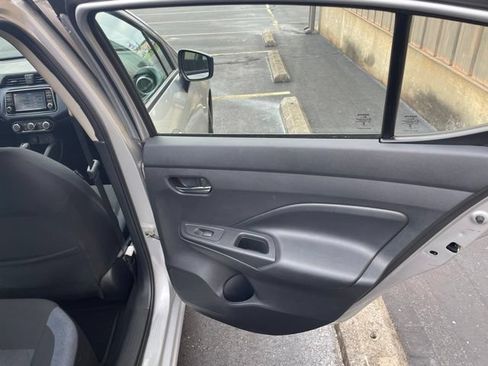 Used 2023 Nissan Versa SV FWD image 46