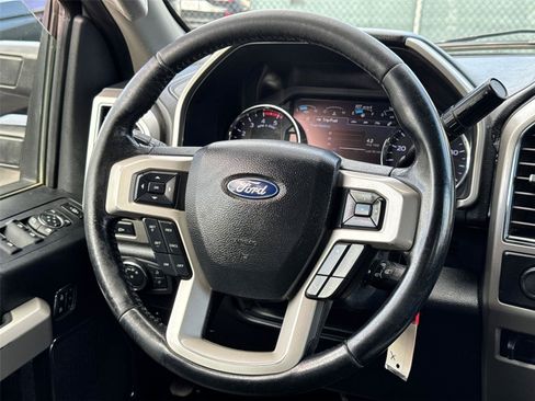 Used 2019 Ford F250 Lariat w/ Lariat Value Package AWD/4WD image 24