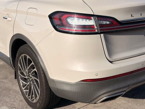 Used 2019 Lincoln Nautilus Reserve FWD image 7