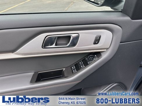 New 2026 Ford Explorer Active image 13