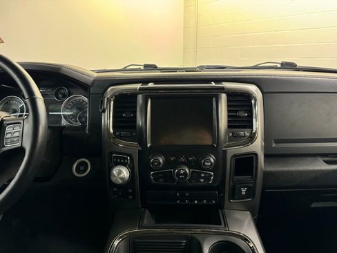 Used 2017 RAM 1500 Sport image 14