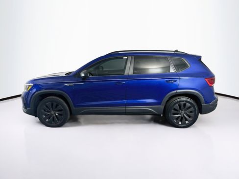 Used 2023 Volkswagen Taos S FWD image 4
