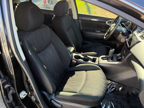 Used 2019 Nissan Sentra SV FWD image 21