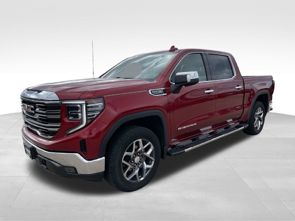 Used 2023 GMC Sierra 1500 SLT w/ SLT Premium Package AWD/4WD image 5