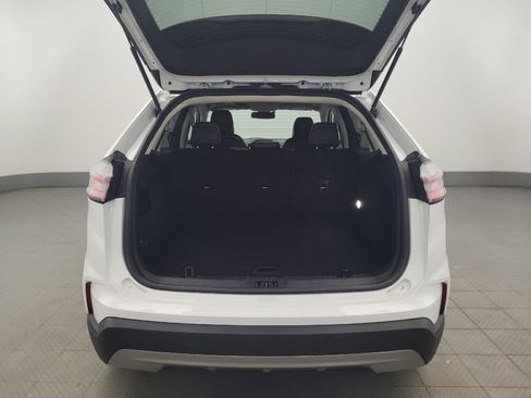 Used 2024 Ford Edge SEL image 29