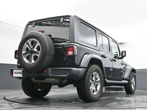 Used 2021 Jeep Wrangler Unlimited Sahara image 49