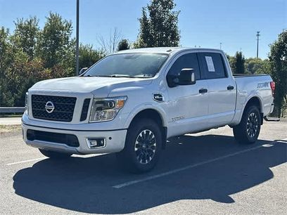 Used 2017 Nissan Titan PRO-4X w/ Pro-4x Convenience Package