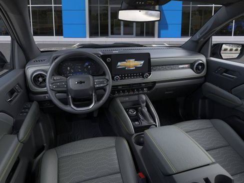 New 2026 Chevrolet Colorado ZR2 w/ Technology Package AWD/4WD image 15