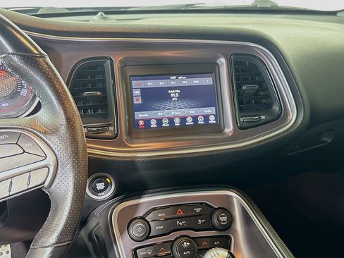 Used 2019 Dodge Challenger R/T w/ Blacktop Package image 18