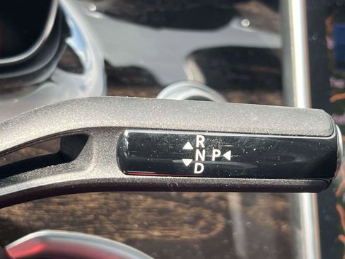 Used 2025 Mercedes-Benz C 300 4MATIC Sedan image 16