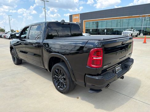 Used 2025 RAM 1500 Limited AWD/4WD image 3